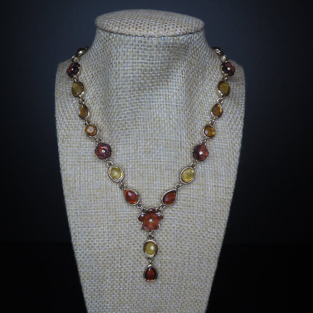 Gold Tone Necklace with Amber Stones and Flower Pendant